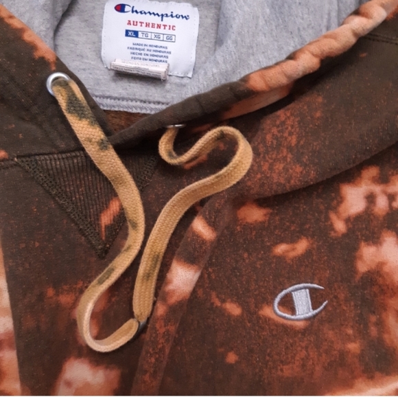 🚫SOLD🚫CHAMPION Upcycled Crop Hoodie - Picture 3 of 5